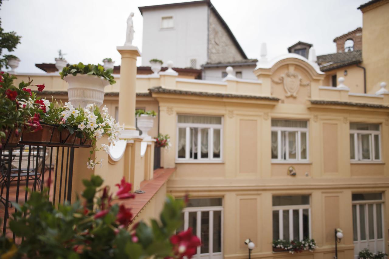 Hotel Relais Filonardi Veroli エクステリア 写真