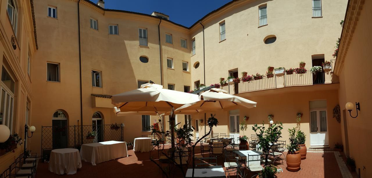 Hotel Relais Filonardi Veroli エクステリア 写真