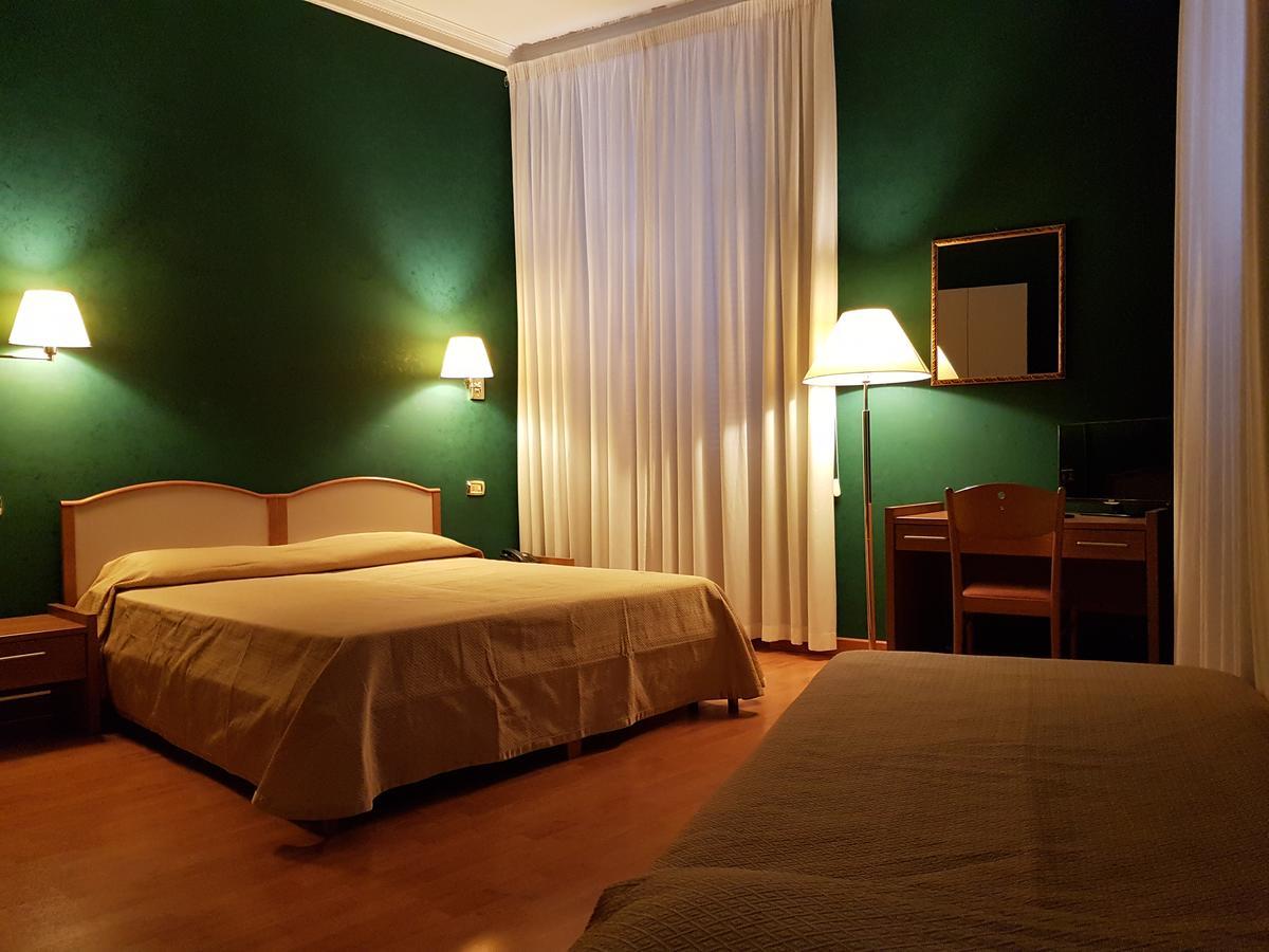 Hotel Relais Filonardi Veroli エクステリア 写真