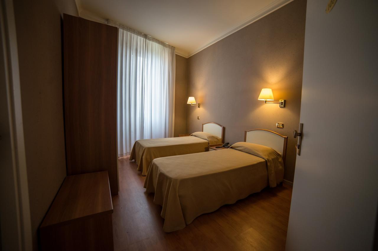 Hotel Relais Filonardi Veroli エクステリア 写真